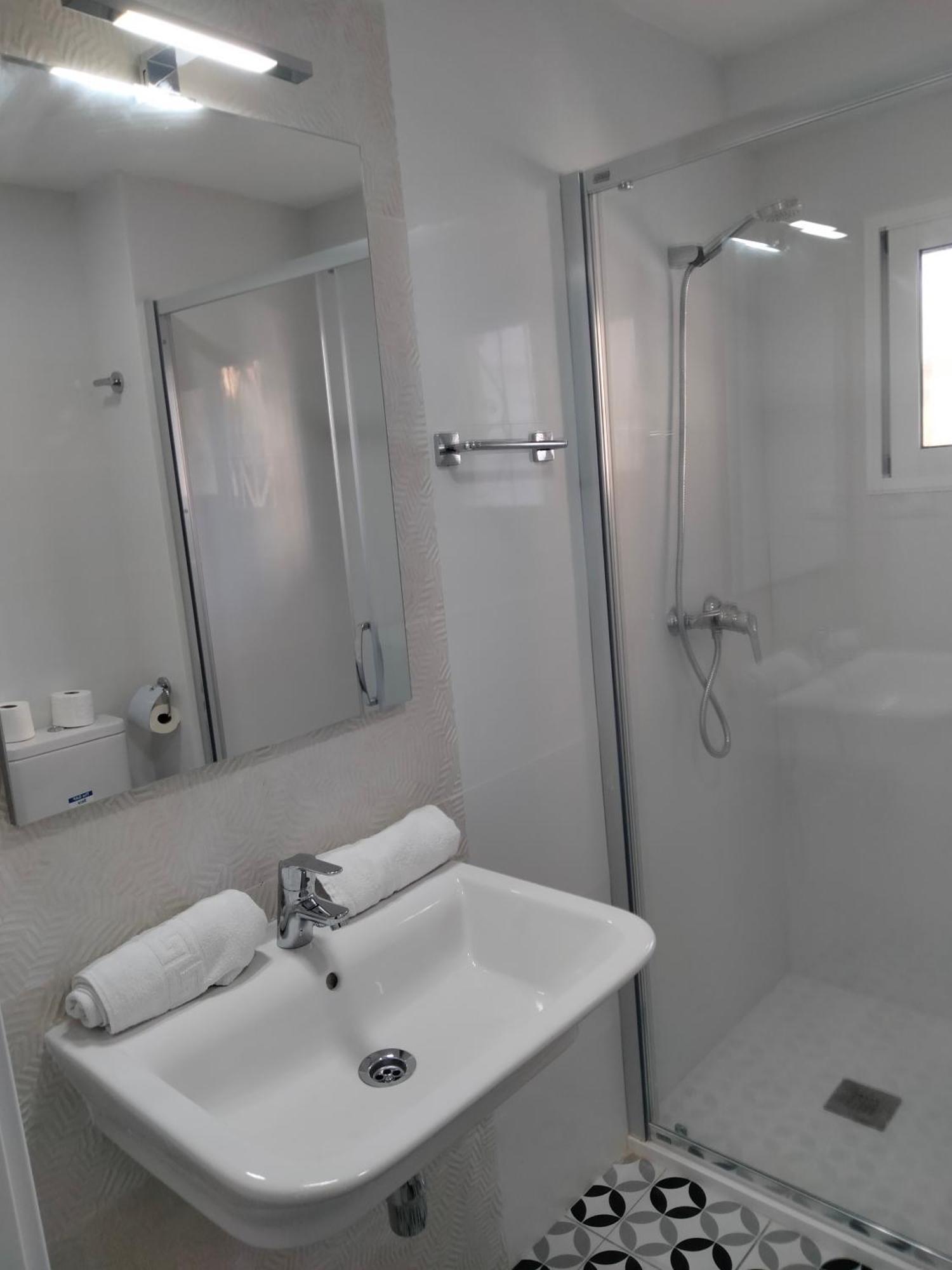 Apartment Versalles - *